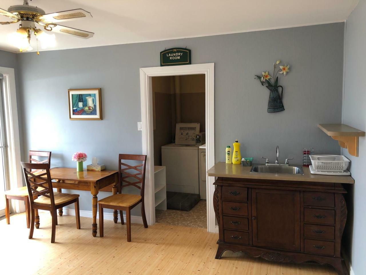 Auberge Restwell Motel Berrys Mills ภายนอก รูปภาพ